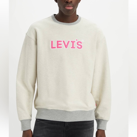 Levi's Other - Levis Sweatshirt